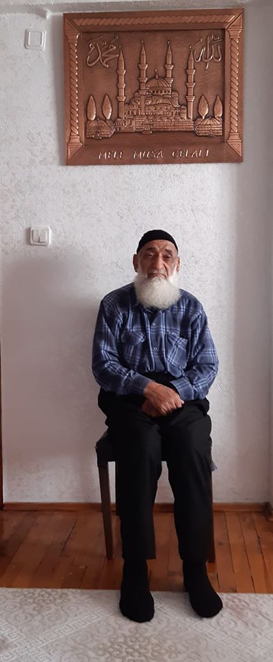 KADINLARIN, NAMAZIN ÖNÜNDEN GEÇMELERİ İLE İLGİLİ HADİS