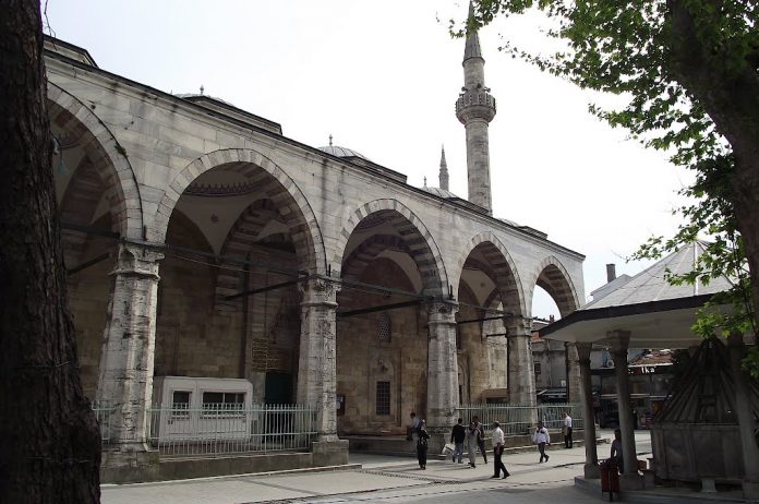 MAHMUD PAŞA KÜLLİYESİ