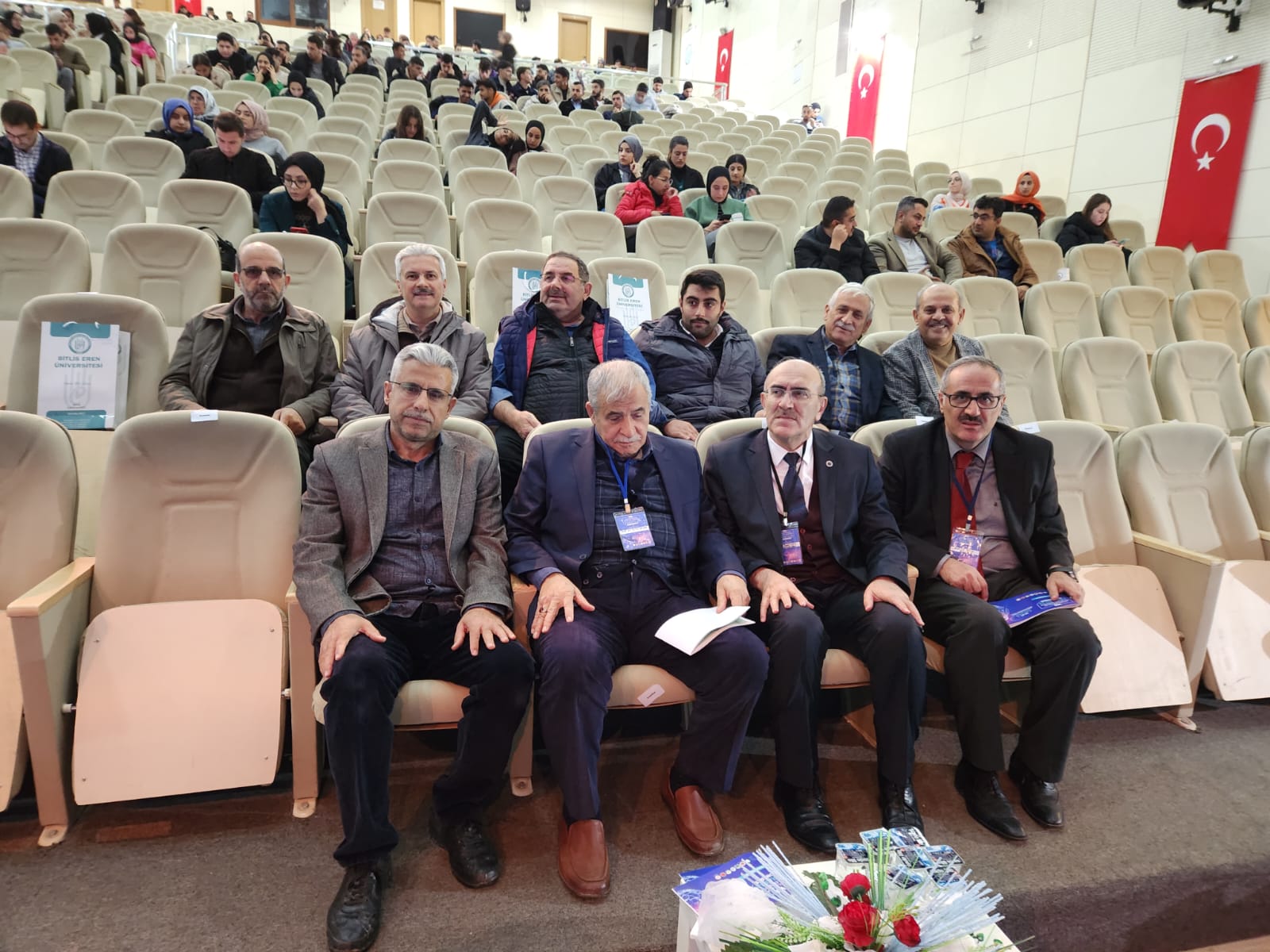 TAKDİM