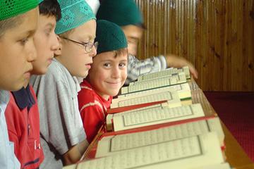 YAZ KURSLARI AÇILIRKEN CAMİLERDE VERİLEN DİNİ EĞİTİMİN ÖNEMİ