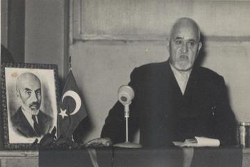 HASAN BASRİ ÇANTAY'IN BİR HADİS-İ ŞERİF HATIRASI