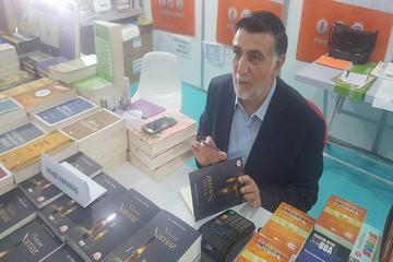 ANNE KARNINDA AĞIZ, DÜNYADA NAMAZ